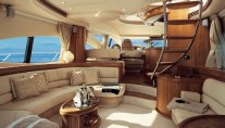 Azimut 68 Salon